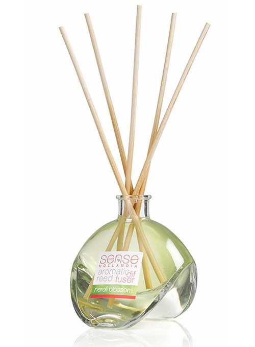 דיפיוזר בניחוח נרולי של הולנדיה | צילום: יח"צ