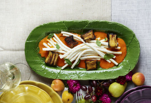 גבינת ראסטה, חציל איטלקי וקרם עגבניות חריף. צילום: בן יוסטר