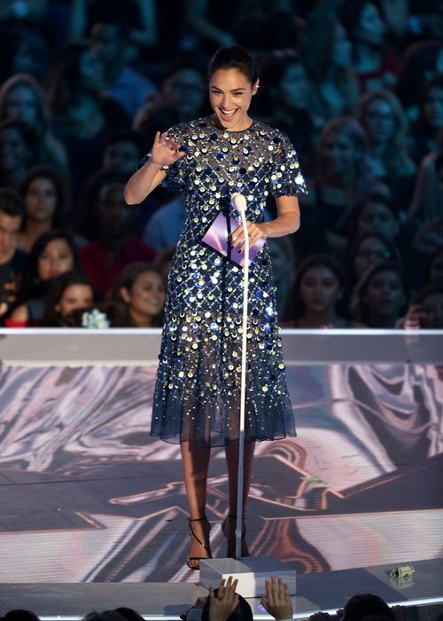 מנחה את ה-VMA!!! | צילום: GettyImages מנחה את ה-VMA!!! | צילום: GettyImages