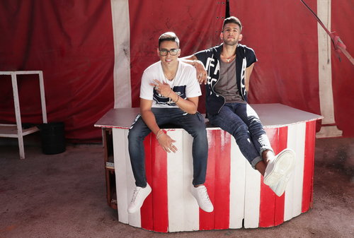 קסטרו: מתוך קטלוג חורף 2017־2018, עם הסטייל אייקון השנה של "את" סטטיק ובן אל | צילום: דודי חסון