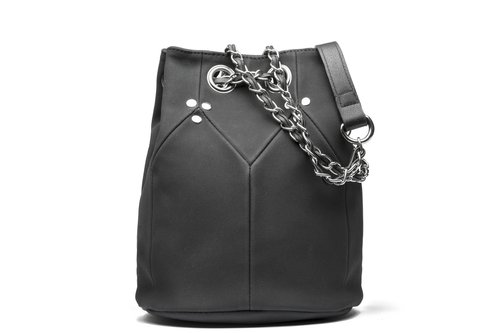 Adika תיק, 39 ש"ח במקום 109 ש"ח | צילום: ערן סלם