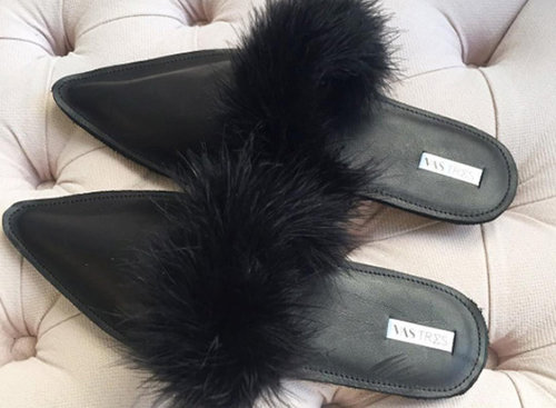 הנעליים של ברברה, Vas ו-Tres | צילום מתוך חשבון האינסטגרם vasncraft@