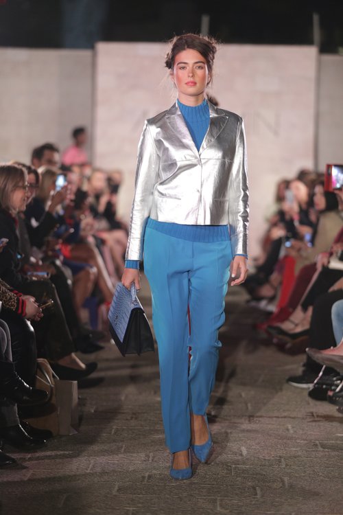 זו לא קולקציה של קיץ 2018 בלי איזה פריט כסף אחד לרפואה | צילום: אבי ולדמן