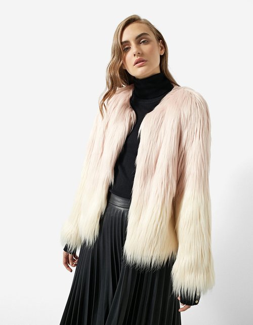 בהיר יותר מחיוורון: המעיל של סטרדיווריוס | צילום: יח&quot;צ