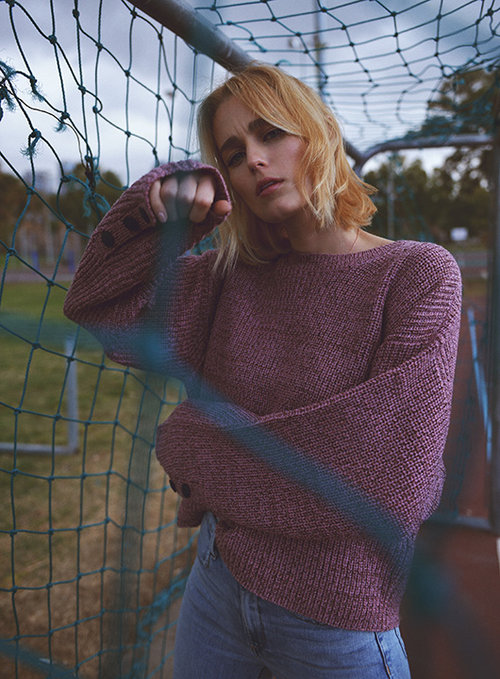 שביט ויזל בחולצה של Rag &amp; Bone לפקטורי 54 ובמכנסיים של זארה | צילום: ערן לוי