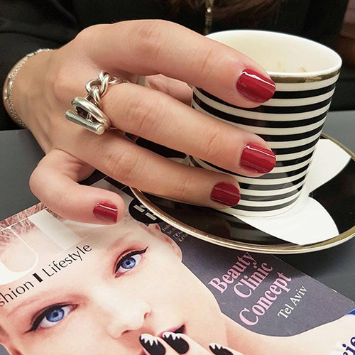 פדיקור ומניקור של... מחיר 290 ש"ח | צילום: