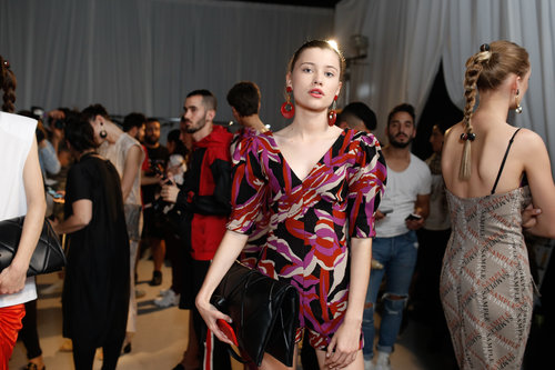 הבאקסטייג' של סאמפל | צילום: אדריאן סבל