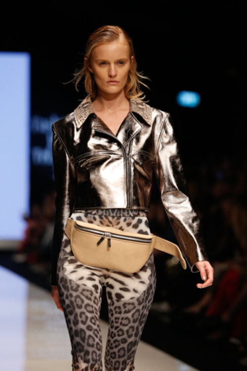 התצוגה של אביתר מייאור בשבוע האופנה תל אביב 2018 | צילום: אדריאן סבל 