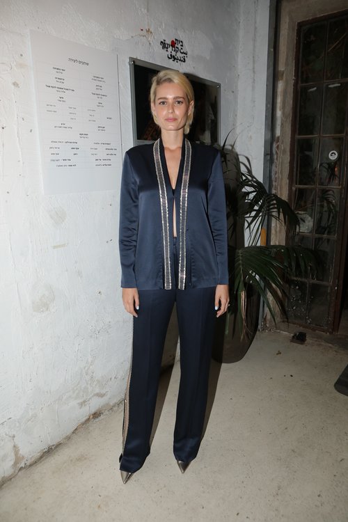 שביט ויזל בהשקת התערוכה "הר סדום" של משכית ואייל נבו | צילום: עופר חן