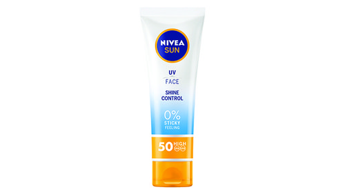 NIVEA SUN קרם פנים UV FACE SHINE CONTROL 50SPF | צילום: יח"צ
