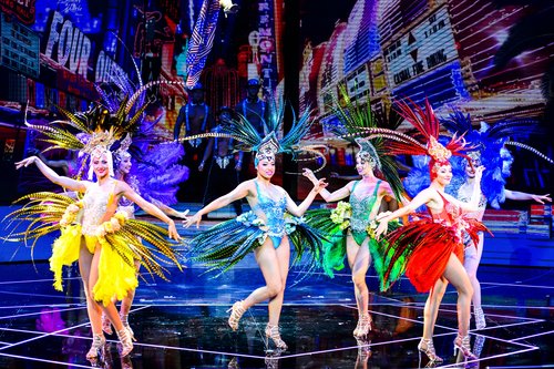 WOW Vegas Show: המופע החדש של חנוך רוזן לרשת מלונות ישרוטל | צילום: בועז סמוראי WOW Vegas Show: המופע החדש של חנוך רוזן לרשת מלונות ישרוטל | צילום: בועז סמוראי
