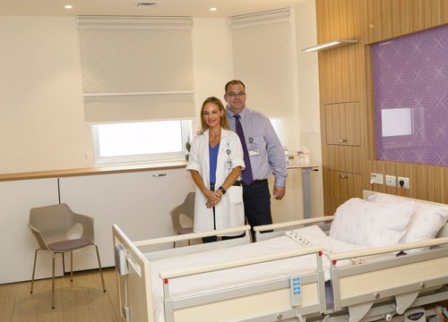 פרופ' יוגב יריב וד"ר רונית אלמוג מבית החולים ליולדות ליס של איכילוב | צילום: דוברות איכילוב פרופ' יוגב יריב וד"ר רונית אלמוג מבית החולים ליולדות ליס של איכילוב | צילום: דוברות איכילוב