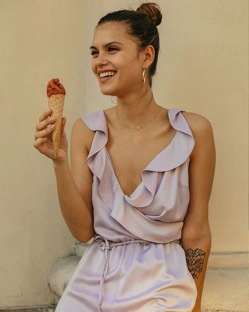 רשת האופנה רזרזבד Reserved | צילום: מתוך האינסטגרם @reserved