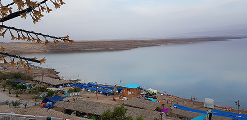 חוף ים פרטי של כפר הנופש וקסום במיוחד, אוטנטי עם מי תכלת, כפר הנופש ביאנקיני | צילום: יח&quot;צ