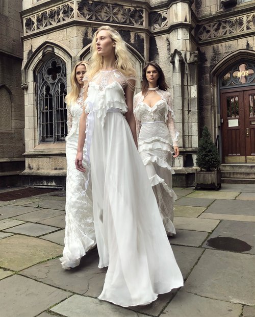 "הן אוהבות את הקטע הסקסי שלא היה נהוג באירופה ובארה"ב, שם השמלות שמרניות", שמלות כלה של&nbsp;אלון ליבנה שבוע האופנה כלות ניו יורק אוקטובר | צילום: יח"צ