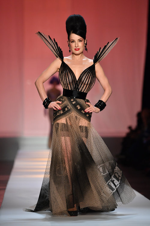 דיטה פון טיז על המסלול של ז'אן פול גוטייה | צילום: Gettyimages