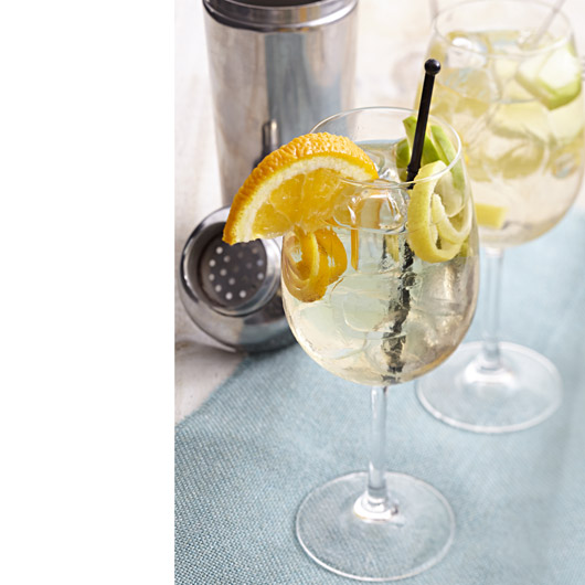 סנגרייה לבנה של קפה 48