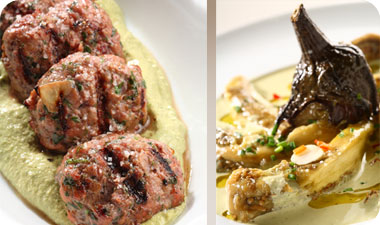 חציל בלאדי בטחינה. שרוף כמו שצריך. משמאל: קבבונים בטחינה (צילום: יח