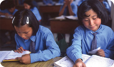 תלמידים בבית ספר בצ'ונטרה