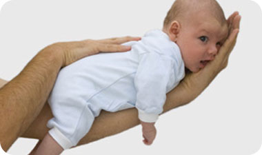 כדי למנוע תפרחת חיתולים הקפידו להחליף לתינוק חיתול בתדירות גבוהה, ודאו שהחיתול אינו צמוד מדי לגופו ודאגו שעור התינוק יישאר יבש ומשומן