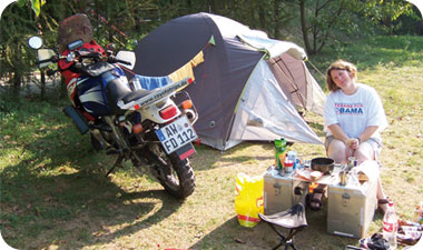 דרך לחסוך בעלויות החופשה המשפחתית [אילוסטרציה: Stefan Dietz , istock]