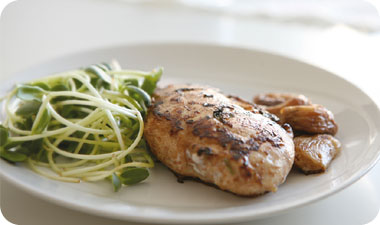 נתחי עוף בוויניגרט בלסמי-שום