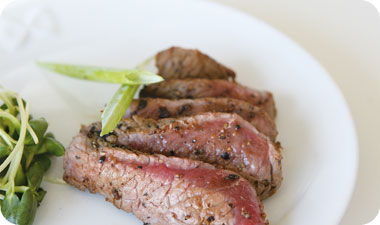 נתחוני פילה בקר מפולפלים 