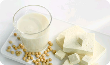 כדאי לשלב את חלב הסויה יחד עם פורמולות אחרות. אילוסטרציה: gettyimages