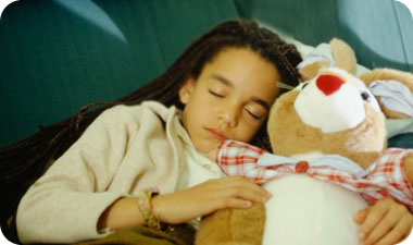 עודדו את ילדכם לקחת למיטה צעצוע אהוב. אילוסטרציה: Gettyimages/Imagebank