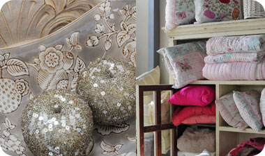 רהיטים ופריטים משלימים לעיצוב