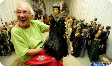 גרטל אייכר אמונה על ייצור הבובות לתיאטרון