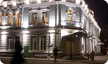 אוגליץ'. חשיבותה ההיסטורית עשתה אותה ליעד תיירותי מטופח למראה