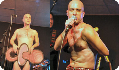 הטוטאליות הכאוטית והאינטימית של 