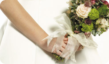 קשת בענן ביום החתונה מבשר חיי נישואין מאושרים