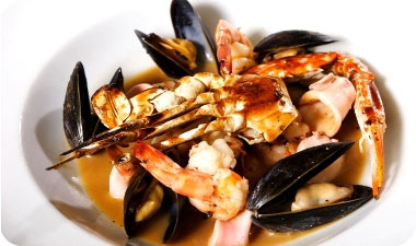 קדרת פירות ים ב'סיטרה'