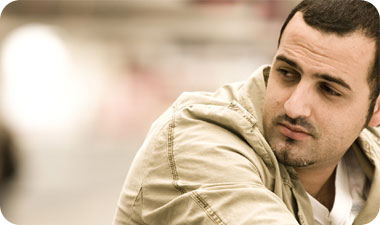 קובי אפללו, בא מן השתיקה