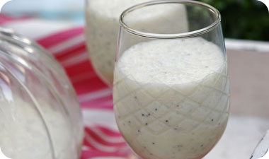 לאסי קוקוס, אפרסקים ופרג 