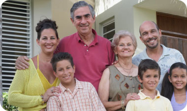 היום הסבים צעירים יחסית והיציאה לפנסיה היא עבורם הזדמנות ליהנות מהחיים אילוסטרציה: Gettyimages/Imagebank